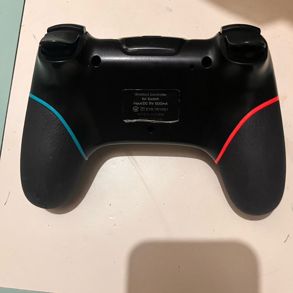 Nintendo Switch controller - Picture 2 of 3